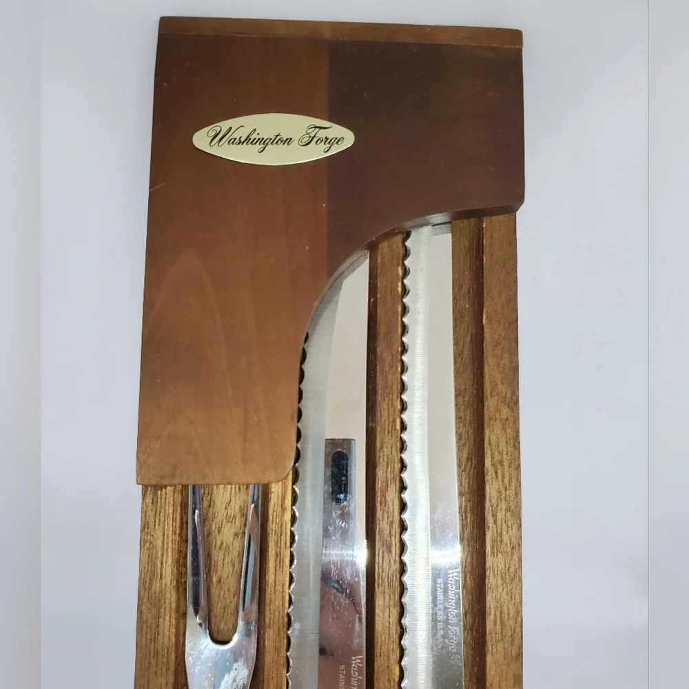 Vintage 4-PC. Washington Forge, Inc. Cutlery Set with Hardwood Holder Set